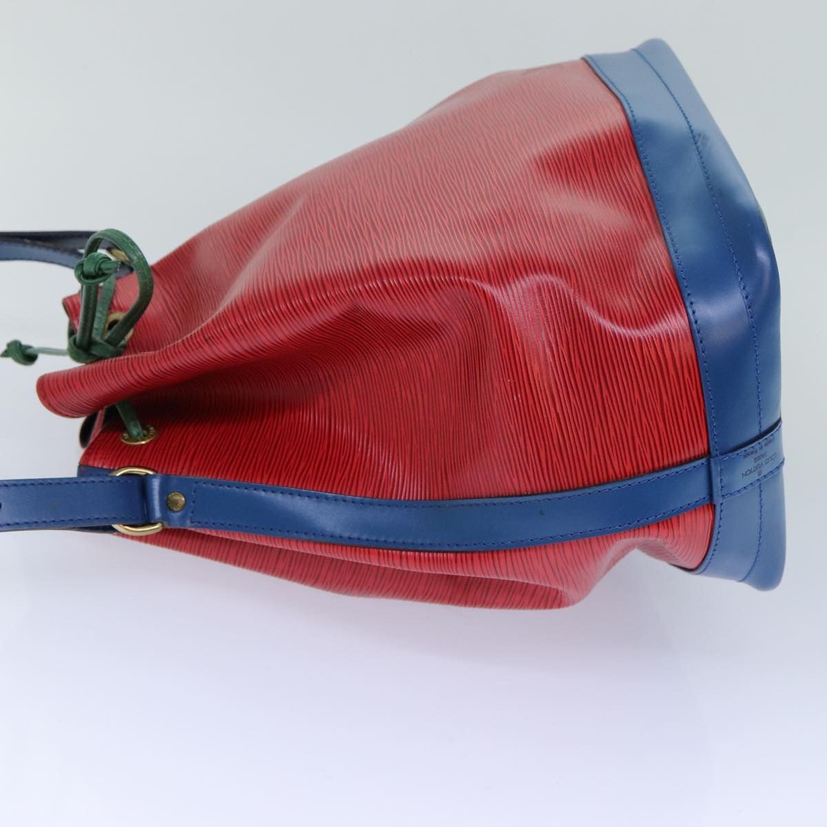 Louis Vuitton Noe Red Leather Shoulder Bag (Pre-Owned) Size ONE SIZE - 10 Thumbnail