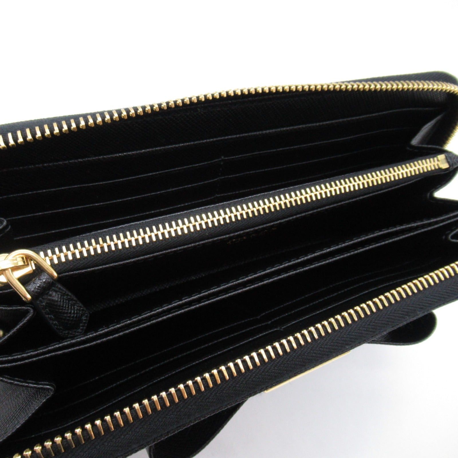 Prada Prada Round Long Wallet Zipper Saffiano Leather Black Size ONE SIZE - 3 Thumbnail