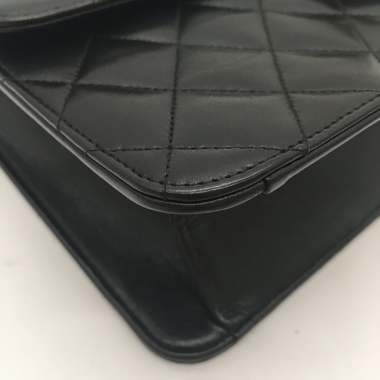 Chanel Chanel Matelasse Push Lock Chain Shoulder Bag Lambskin (Sheepskin) Black Size ONE SIZE - 4 Thumbnail