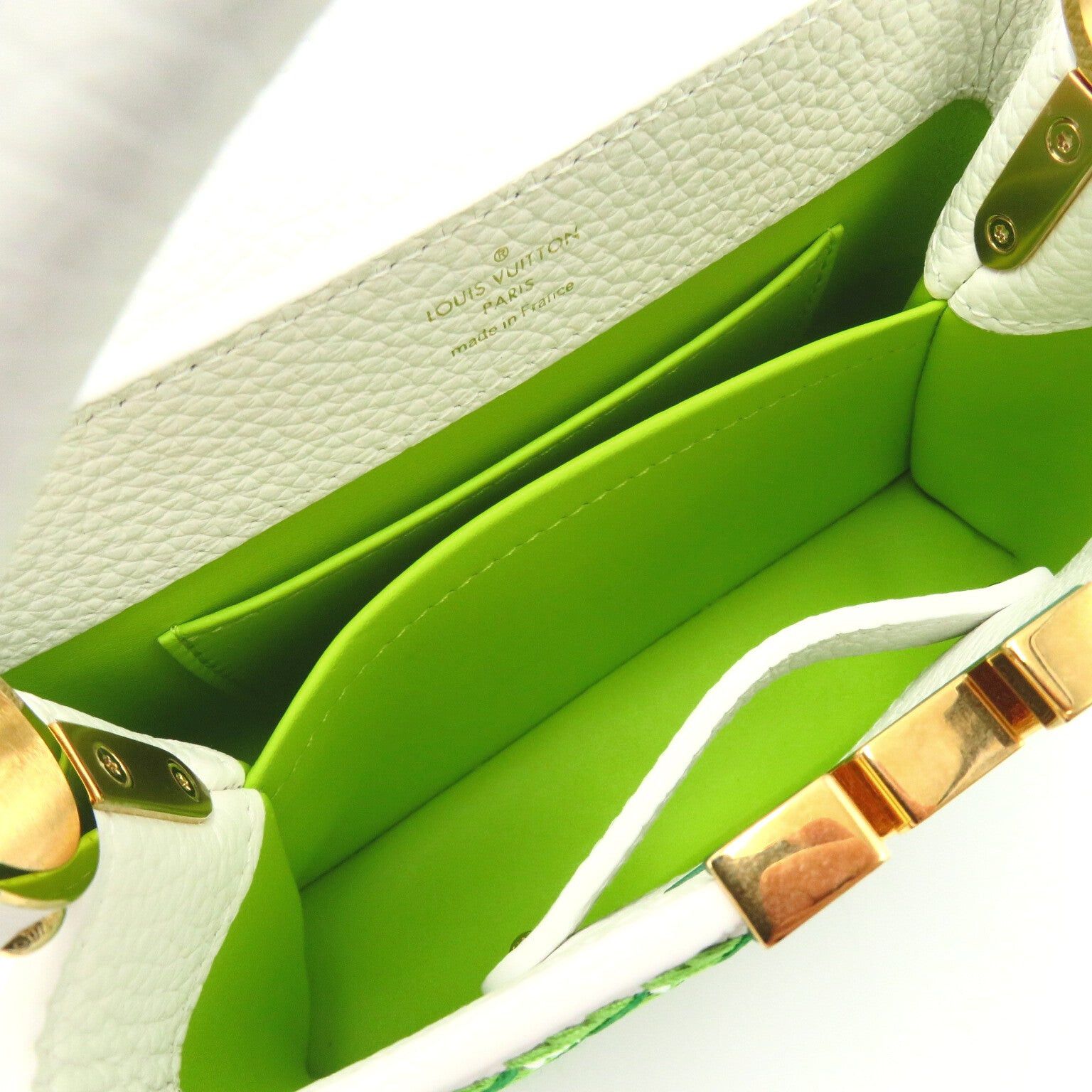 Louis Vuitton Louis Vuitton Capucines Mini Shoulder Bag Leather Taurillon White Green Bron/Vert Size ONE SIZE - 7 Thumbnail