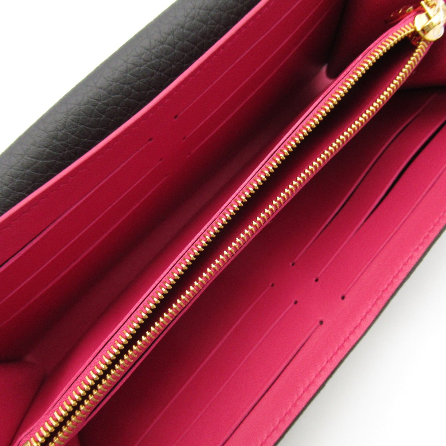 Louis Vuitton Louis Vuitton Portefeuille Capucines Bi-Fold Long Wallet Leather Taurillon Black Noir Size ONE SIZE - 5 Thumbnail