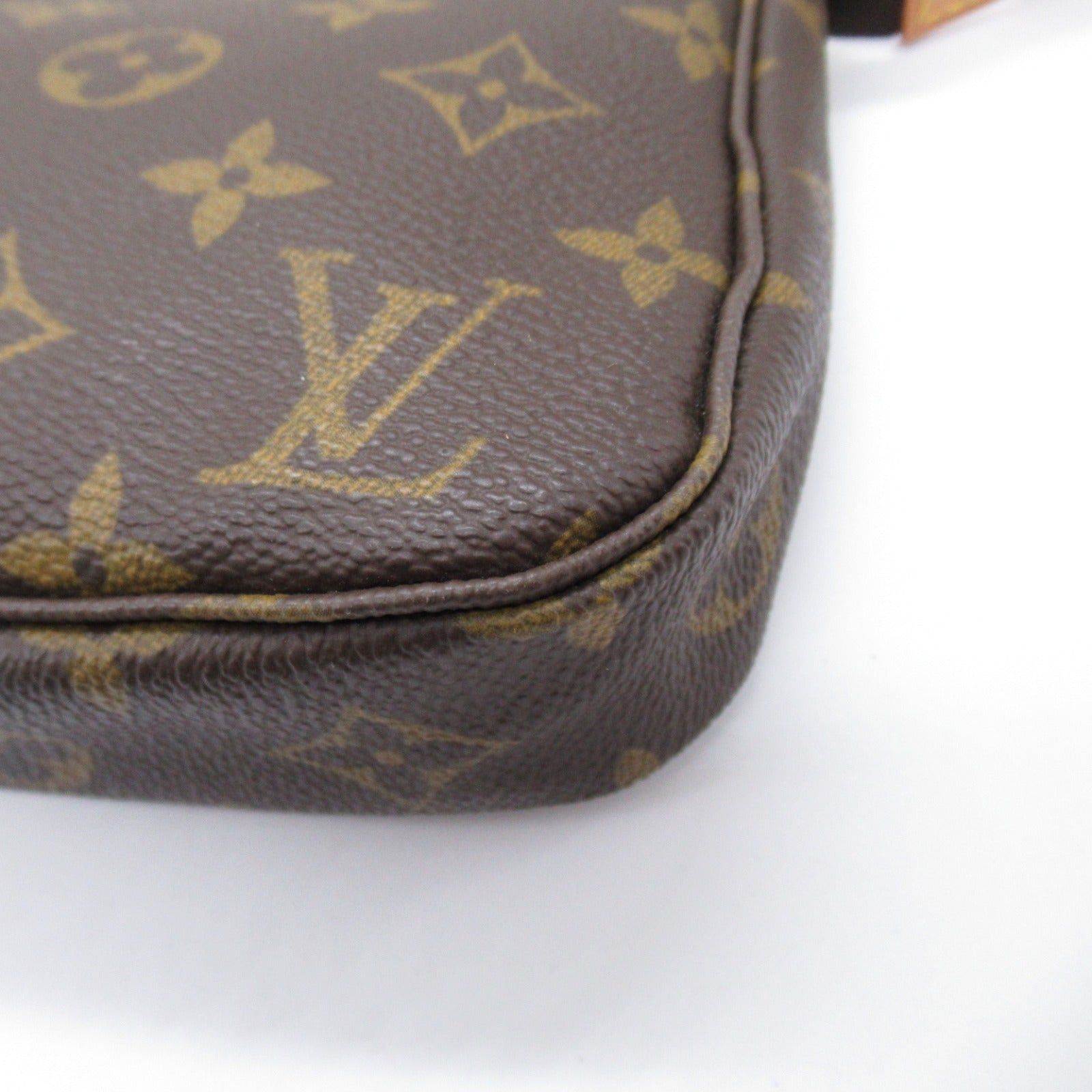 Louis Vuitton Louis Vuitton Pochette Accessoires Accessory Pouch Handbag Coated Canvas Monogram Brown Size ONE SIZE - 9 Thumbnail