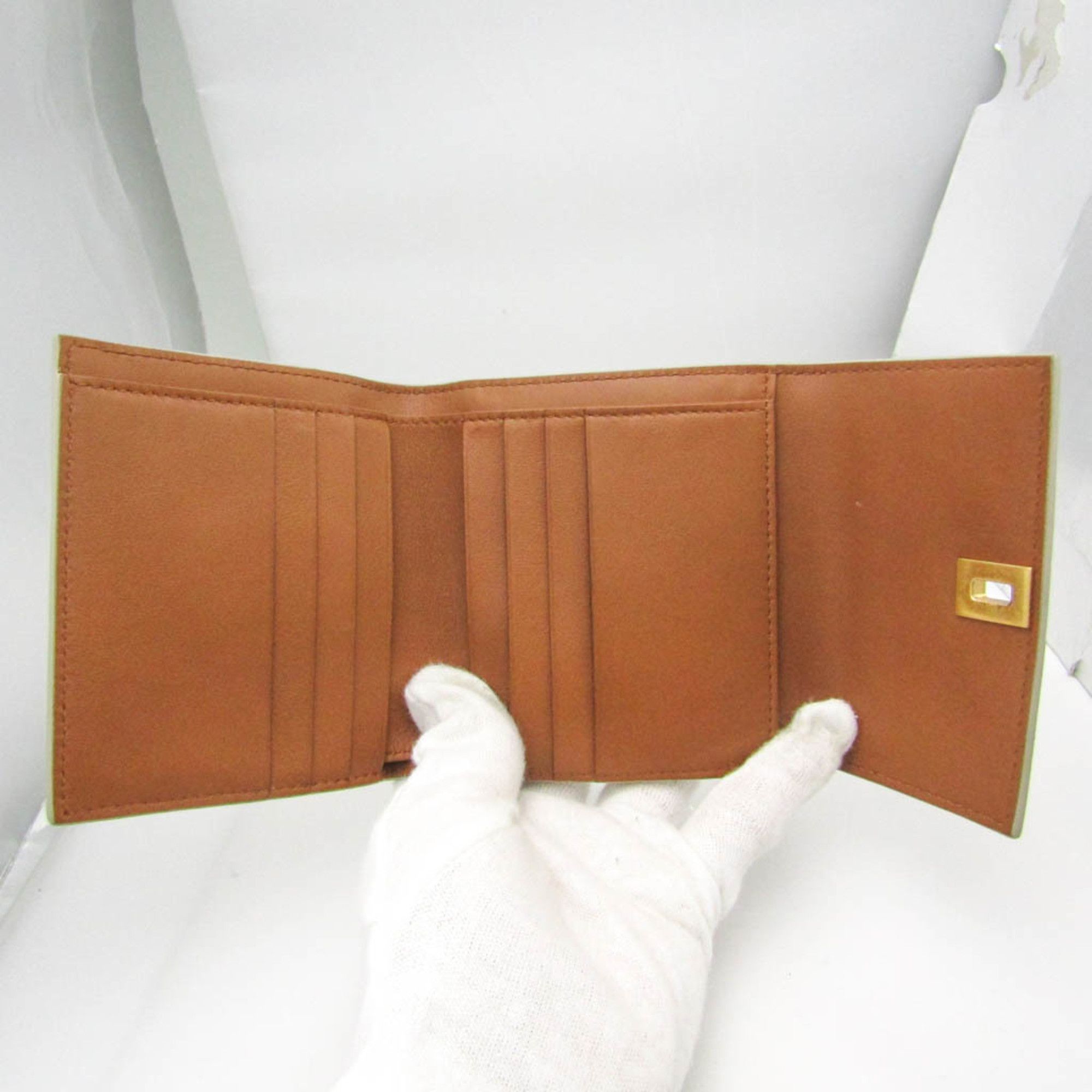 Bottega Veneta Palmerato White Leather Wallet (Pre-Owned) Size ONE SIZE - 3 Thumbnail
