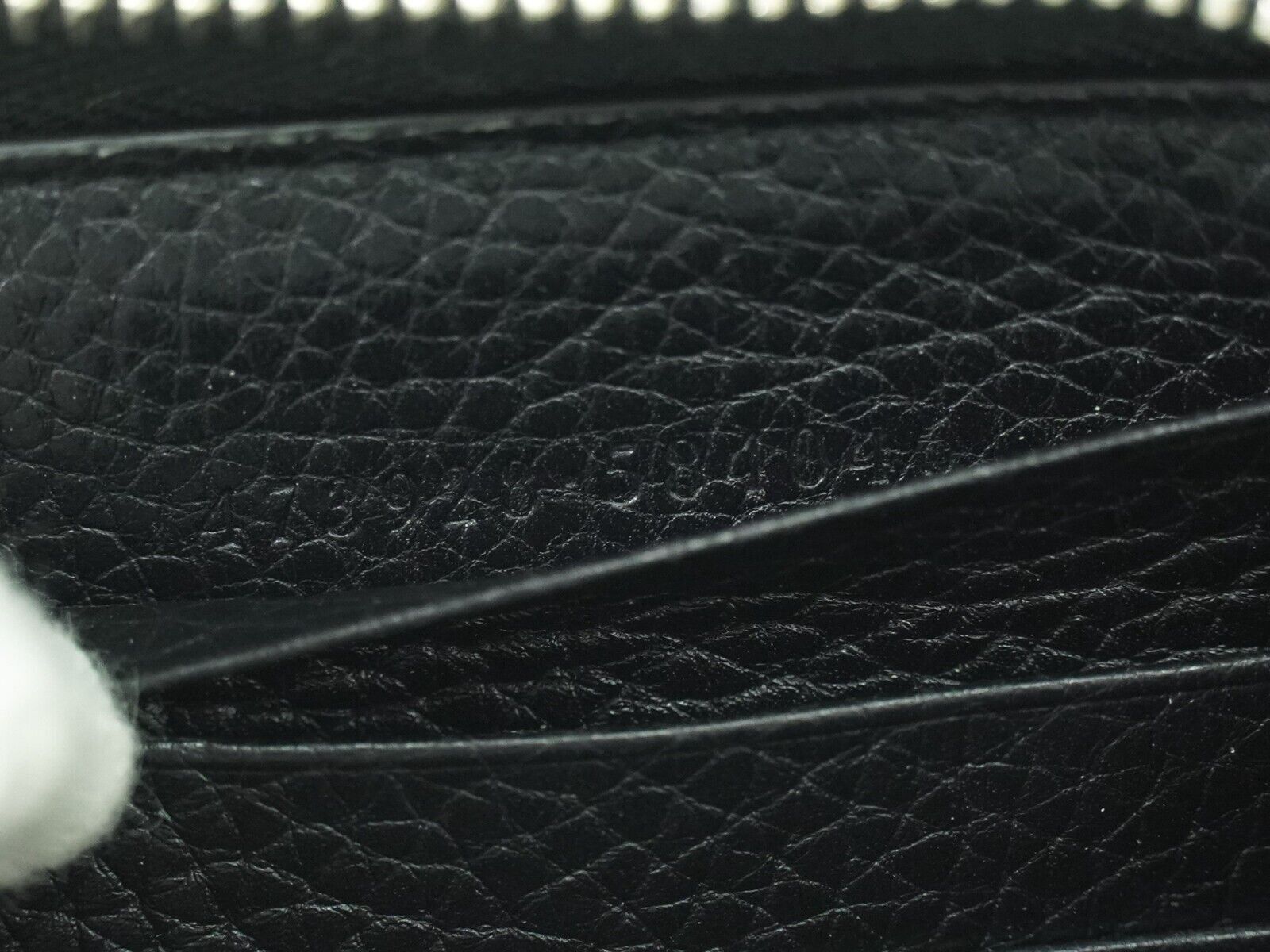 Gucci Zip Around Black Leather Wallet (Pre-Owned) Size ONE SIZE - 5 Thumbnail
