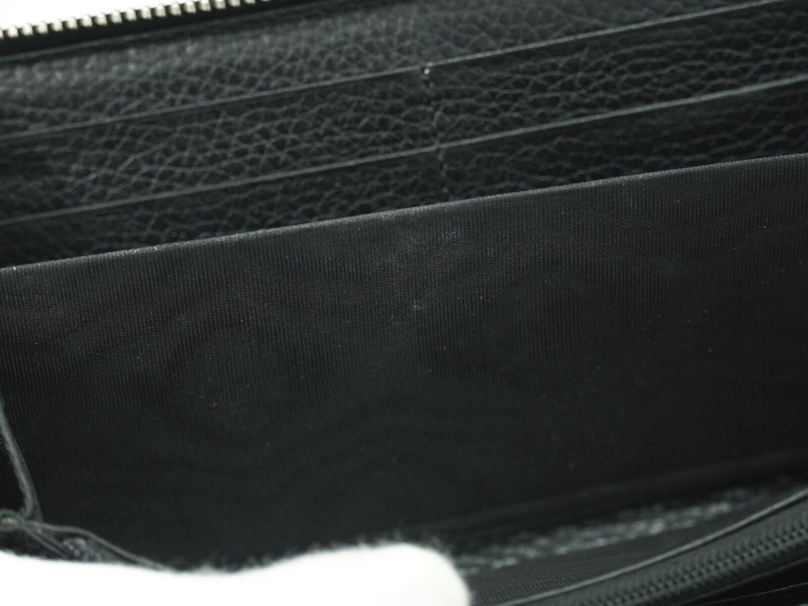 Gucci Zip Around Black Leather Wallet (Pre-Owned) Size ONE SIZE - 12 Thumbnail