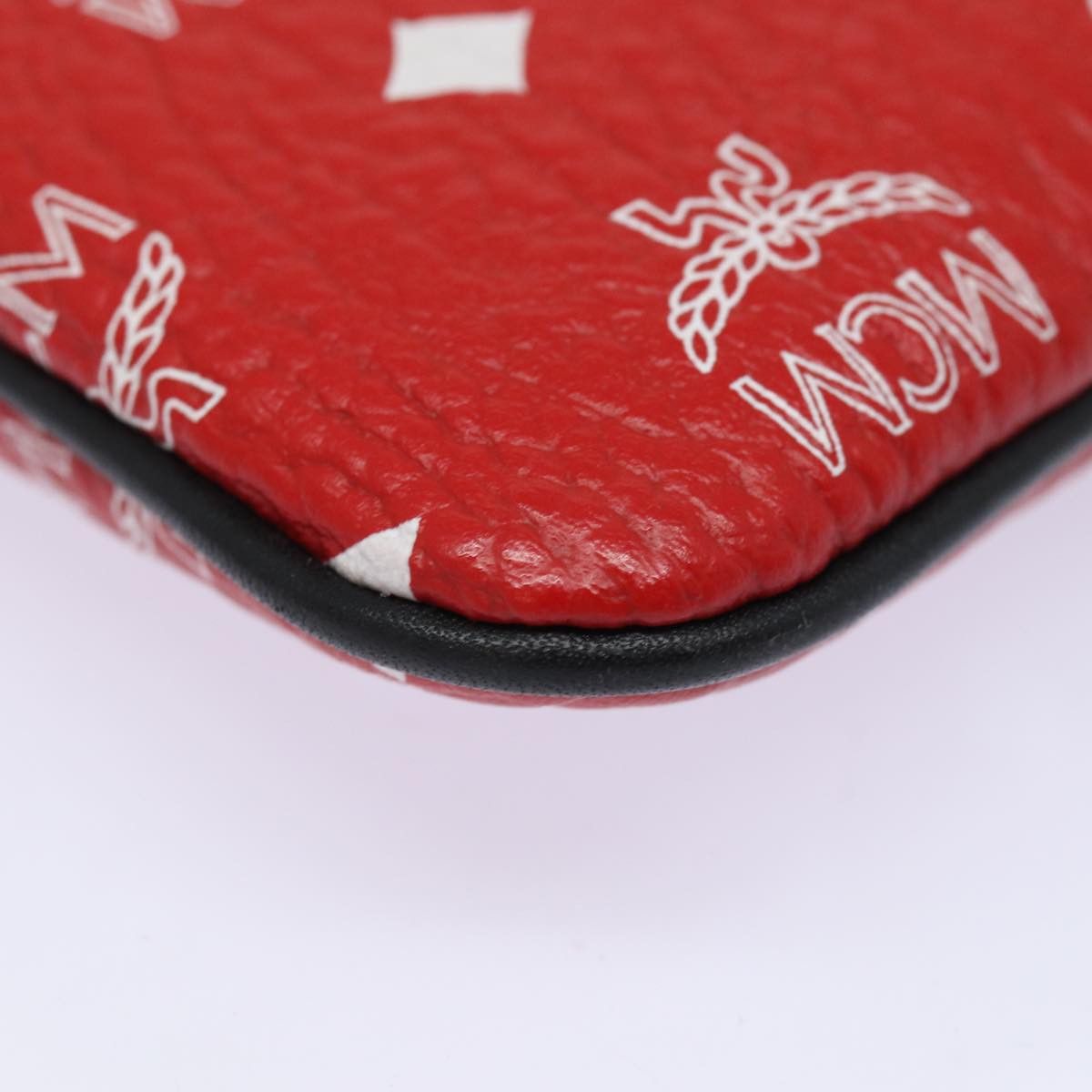 MCM Visetos Red Canvas Clutch Bag (Pre-Owned) Size ONE SIZE - 13 Thumbnail