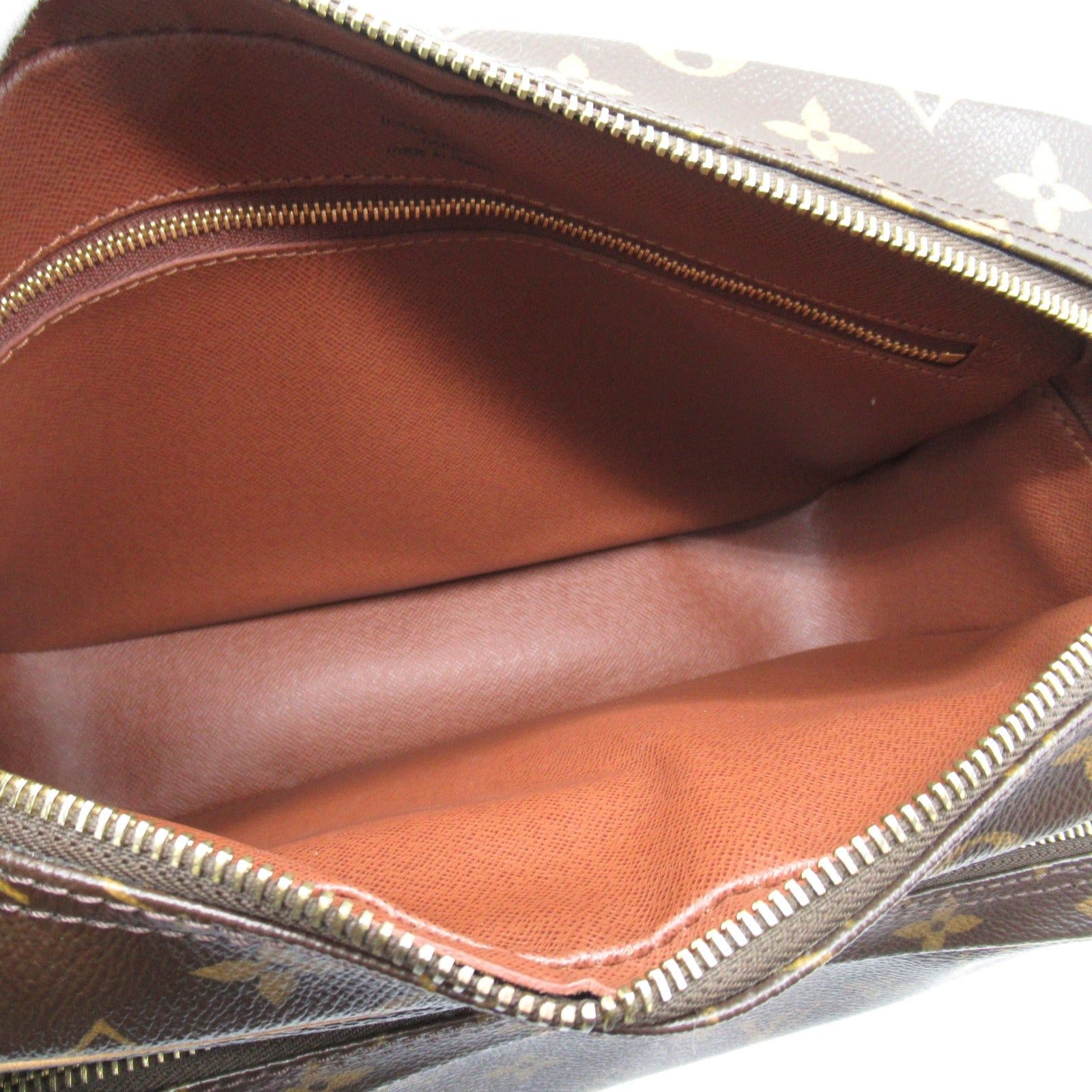 Louis Vuitton Louis Vuitton Nil Shoulder Bag Coated Canvas Monogram Brown Size ONE SIZE - 5 Thumbnail