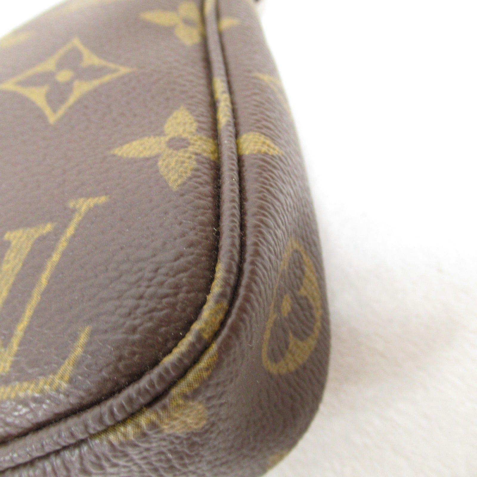 Louis Vuitton Louis Vuitton Pochette Accessoires Accessory Pouch Handbag Coated Canvas Monogram Brown Size ONE SIZE - 9 Thumbnail