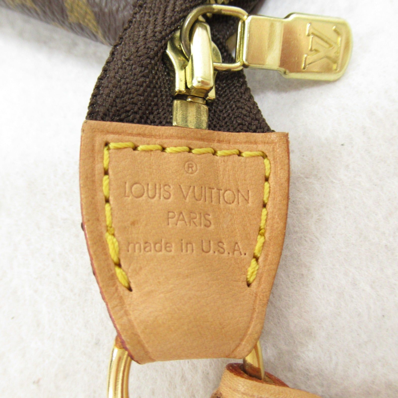 Louis Vuitton Louis Vuitton Pochette Accessoires Accessory Pouch Handbag Coated Canvas Monogram Brown Size ONE SIZE - 6 Thumbnail
