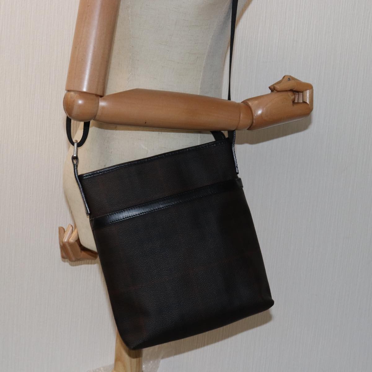 Burberry Nova Check Brown Canvas Shoulder Bag (Pre-Owned) Size ONE SIZE - 6 Thumbnail