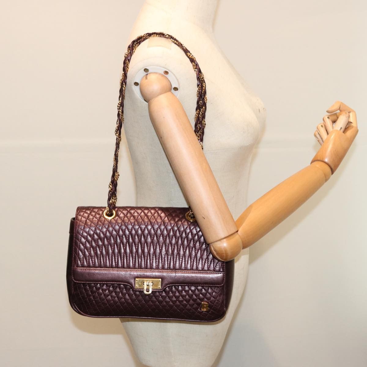 Bally Burgundy Leather Shoulder Bag (Pre-Owned) Size ONE SIZE - 7 Thumbnail