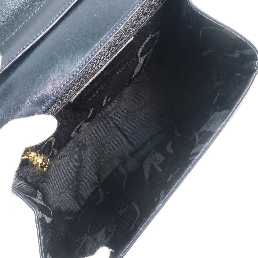 Salvatore Ferragamo Vara Black Leather Shoulder Bag (Pre-Owned) Size ONE SIZE - 9 Thumbnail