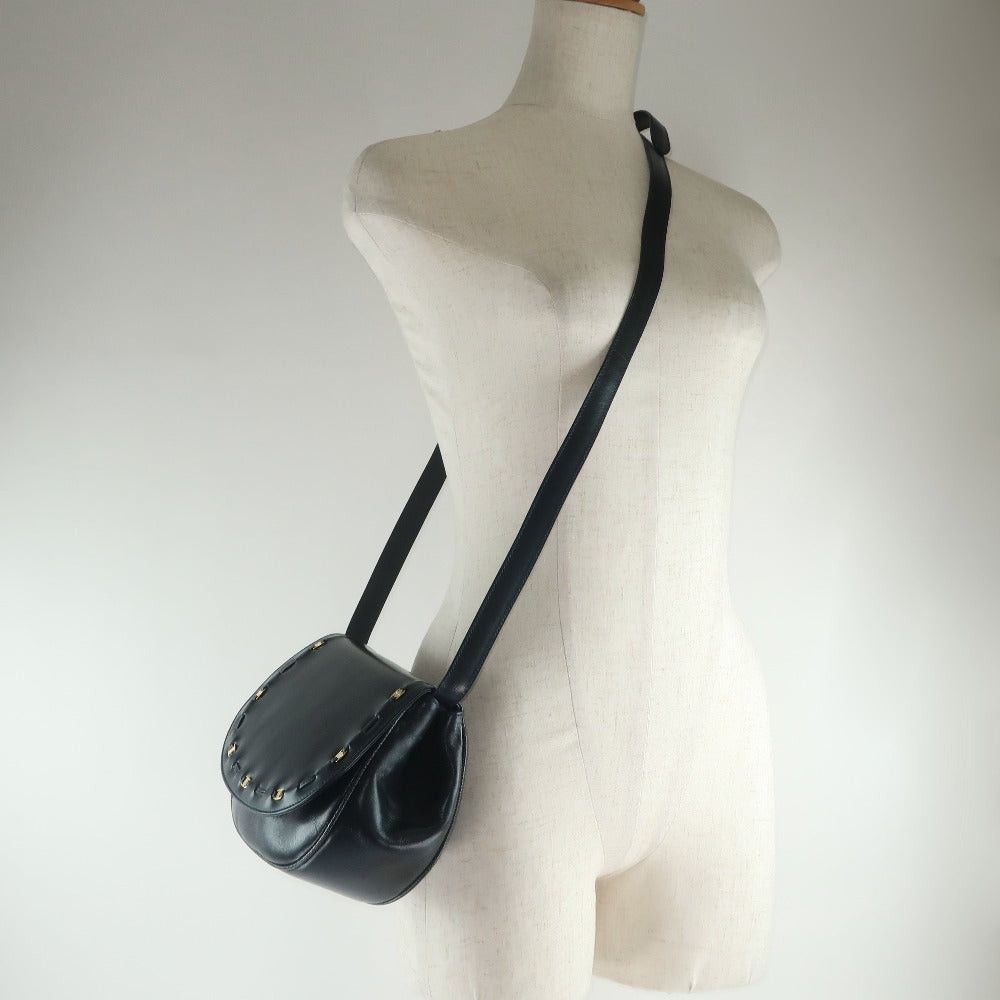 Salvatore Ferragamo Vara Black Leather Shoulder Bag (Pre-Owned) Size ONE SIZE - 4 Thumbnail