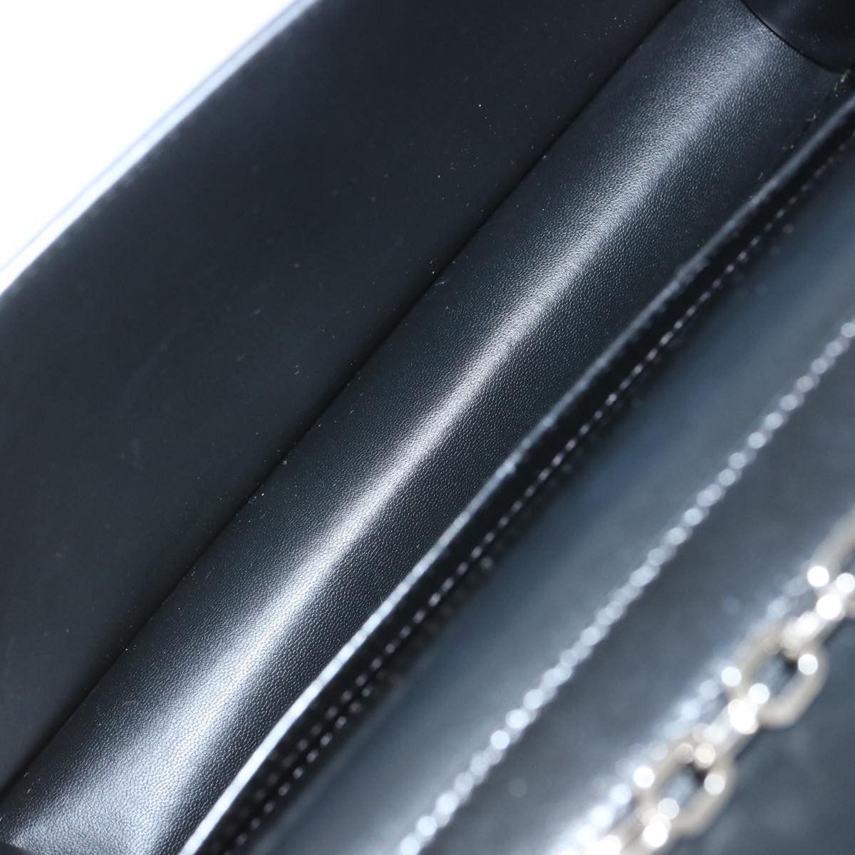Givenchy 4G Black Leather Shoulder Bag (Pre-Owned) Size ONE SIZE - 5 Thumbnail