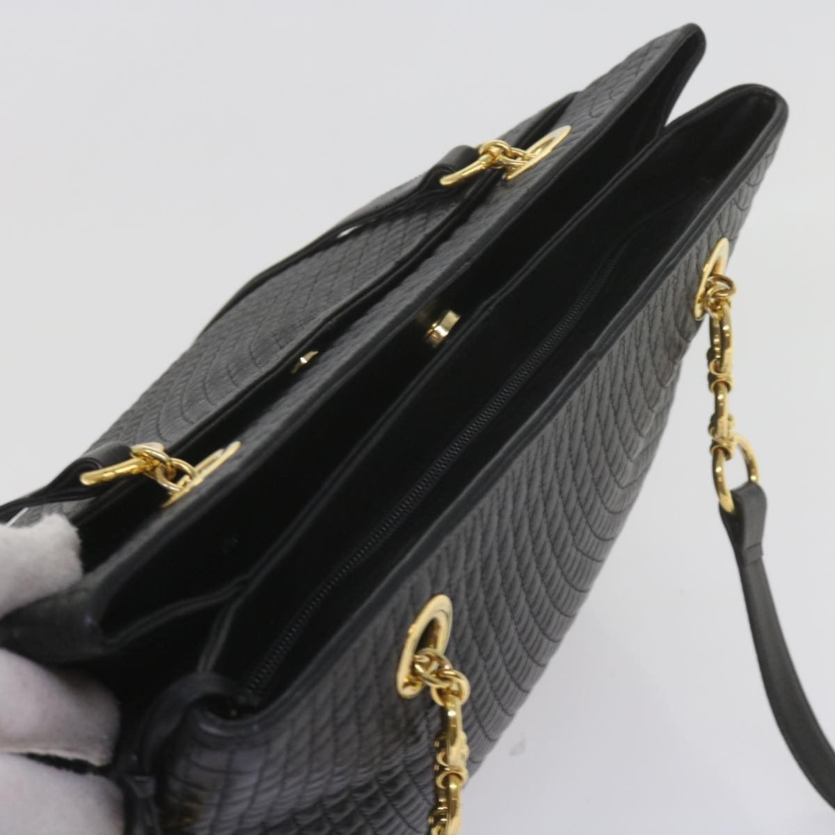 Bally Black Leather Shoulder Bag (Pre-Owned) Size ONE SIZE - 10 Thumbnail