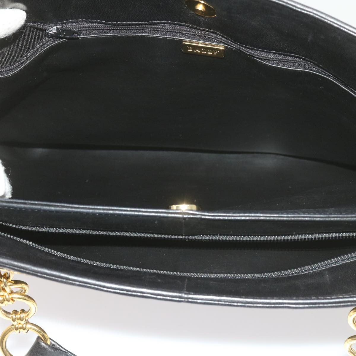 Bally Black Leather Shoulder Bag (Pre-Owned) Size ONE SIZE - 5 Thumbnail