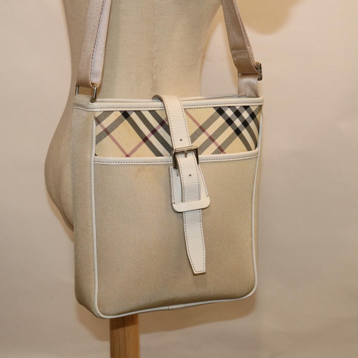 Burberry Nova Check Beige Canvas Shoulder Bag (Pre-Owned) Size ONE SIZE - 7 Thumbnail