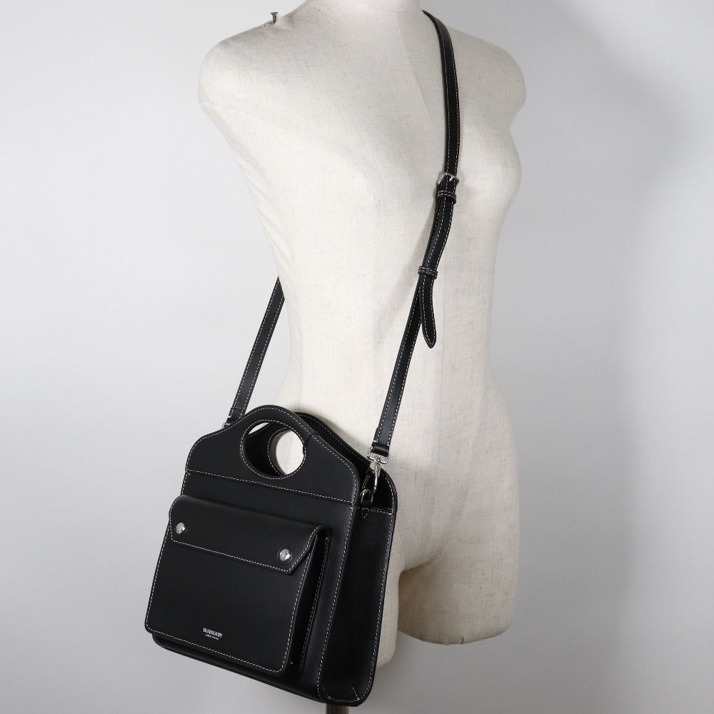 Burberry Black Leather Handbag (Pre-Owned) Size ONE SIZE - 5 Thumbnail