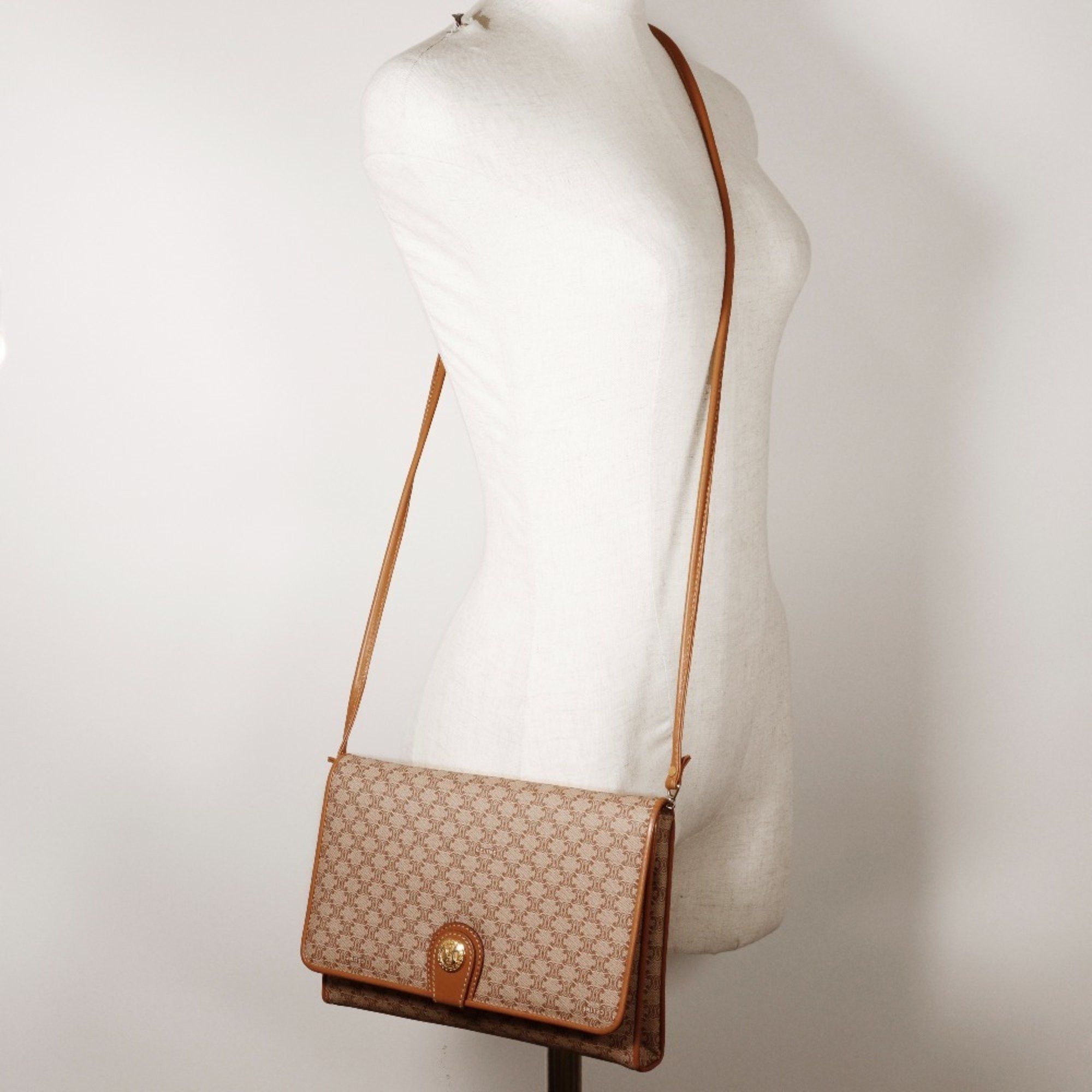 Celine Celine Old Shoulder Bag Macadam Clutch PVC x Leather Beige 2way Type Women's Size ONE SIZE - 11 Thumbnail
