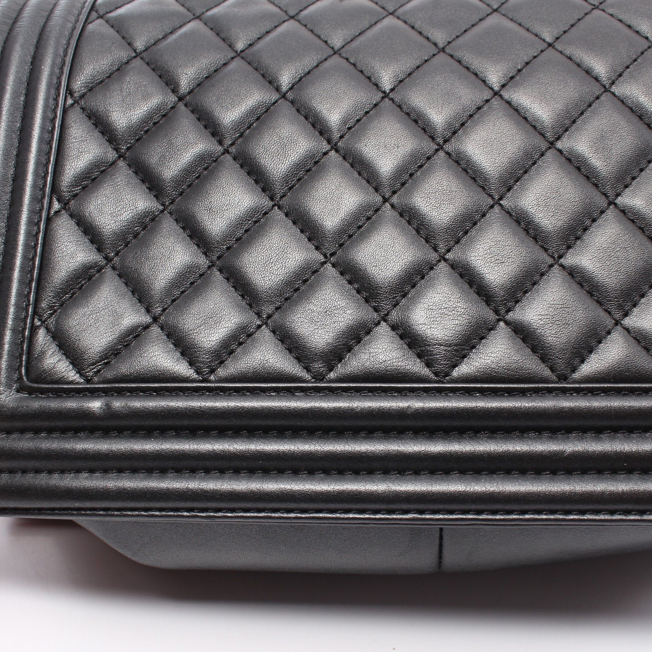 Chanel Chanel Boy Chanel Chain Shoulder Bag Lambskin Black Silver Hardware Size ONE SIZE - 9 Thumbnail