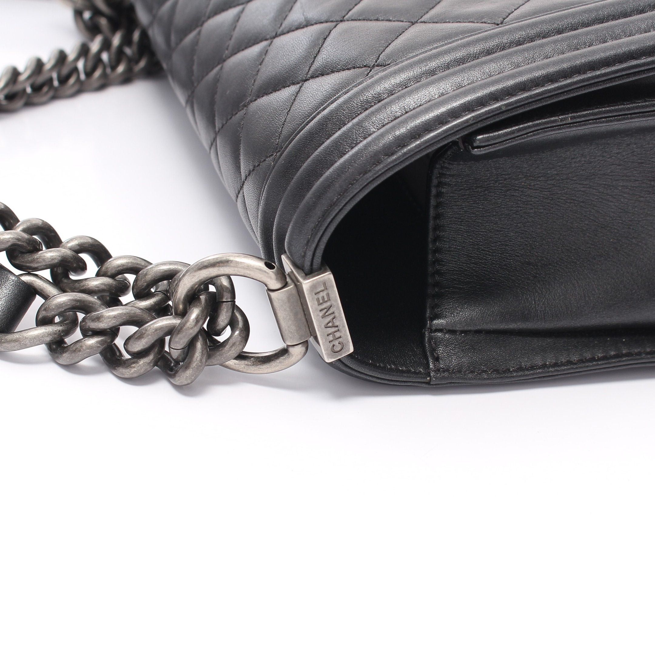 Chanel Chanel Boy Chanel Chain Shoulder Bag Lambskin Black Silver Hardware Size ONE SIZE - 6 Thumbnail