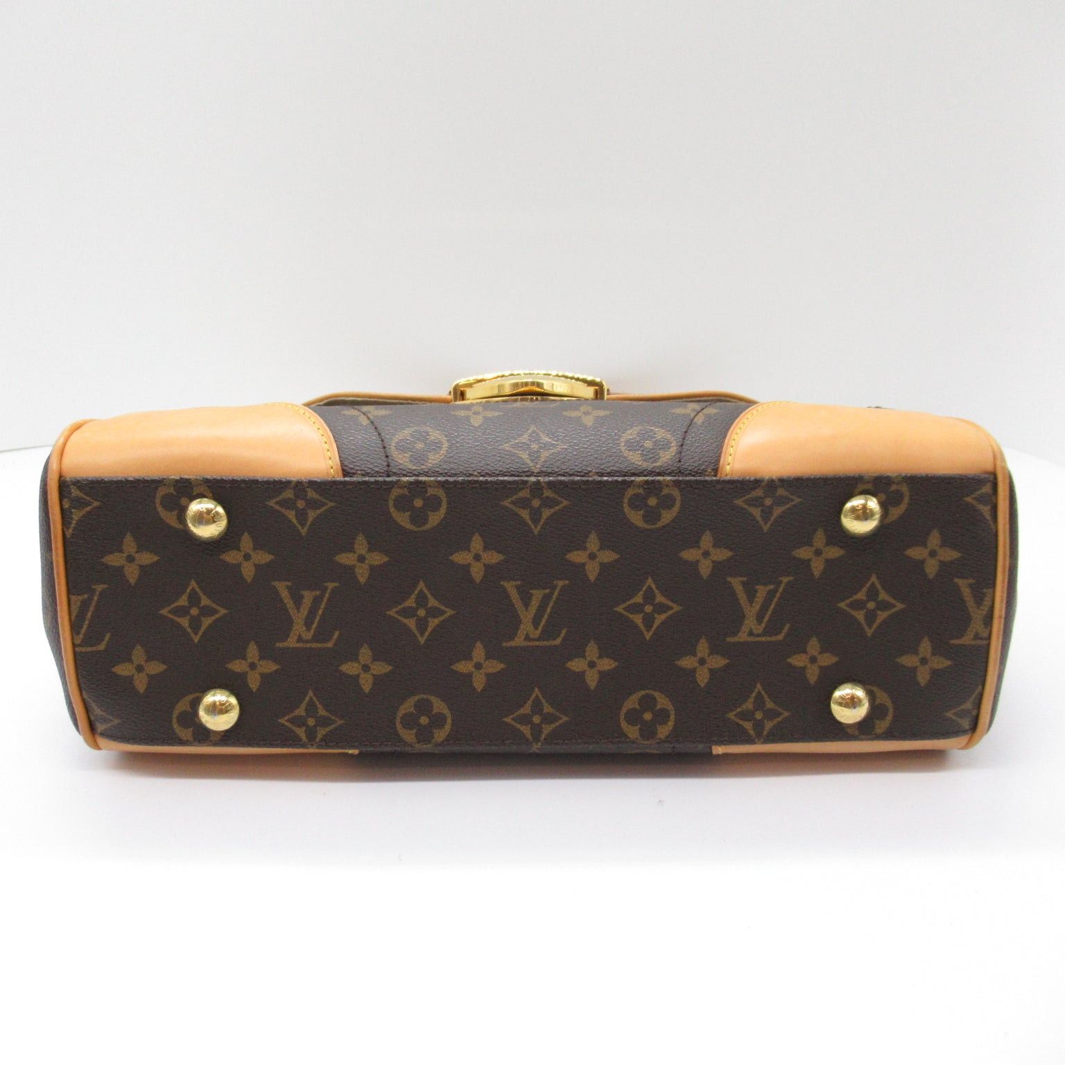 Louis Vuitton Louis Vuitton Beverly M.M. Shoulder Bag Coated Canvas Monogram Brown Size ONE SIZE - 4 Thumbnail
