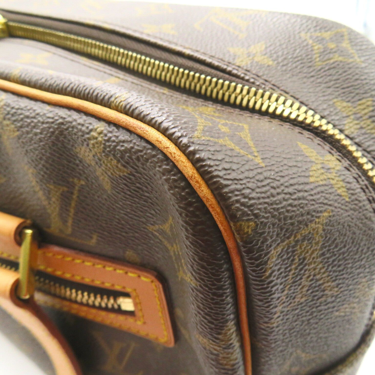 Louis Vuitton Louis Vuitton Cite Gm Shoulder Bag Coated Canvas Monogram Brown Size ONE SIZE - 16 Thumbnail
