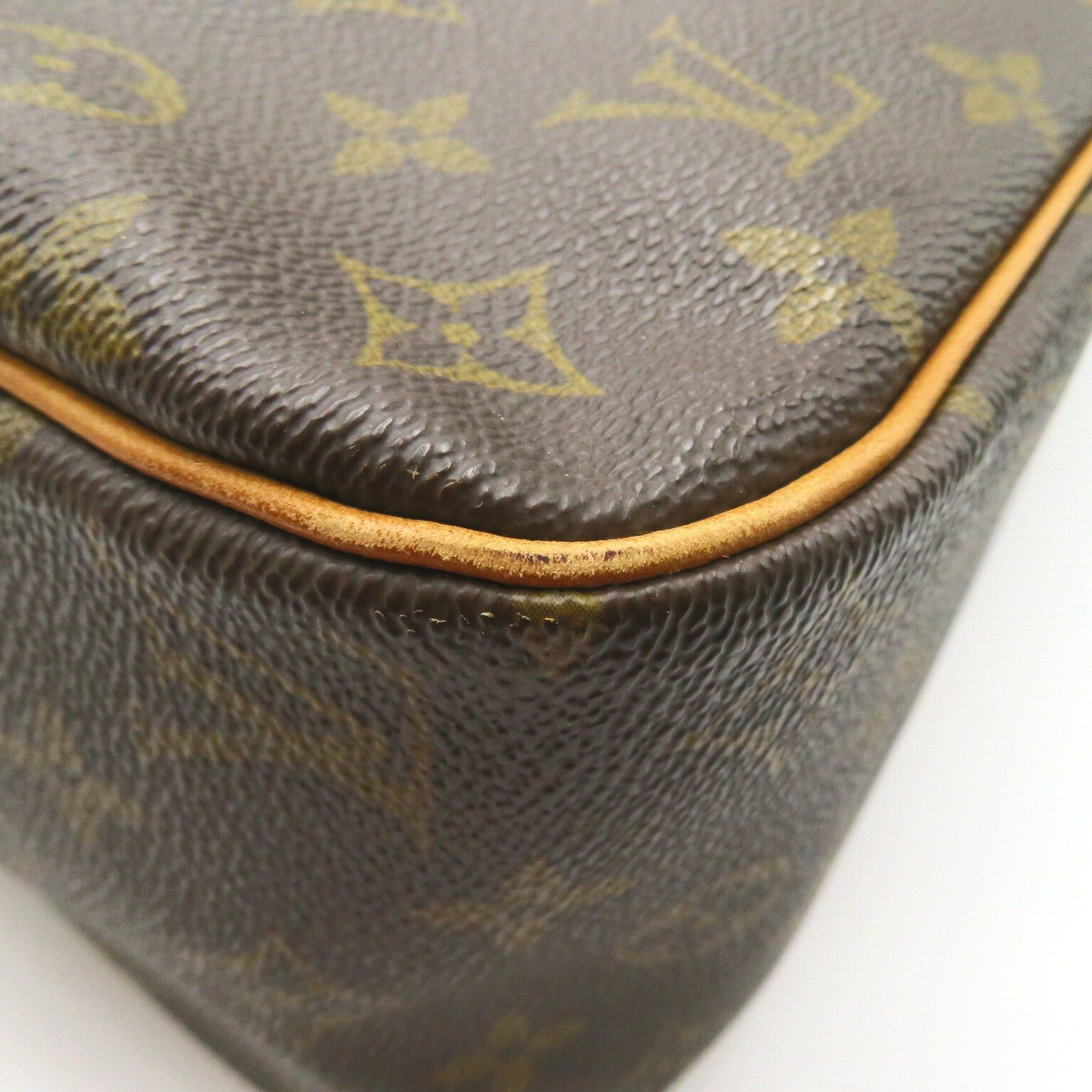 Louis Vuitton Louis Vuitton Cite Gm Shoulder Bag Coated Canvas Monogram Brown Size ONE SIZE - 11 Thumbnail