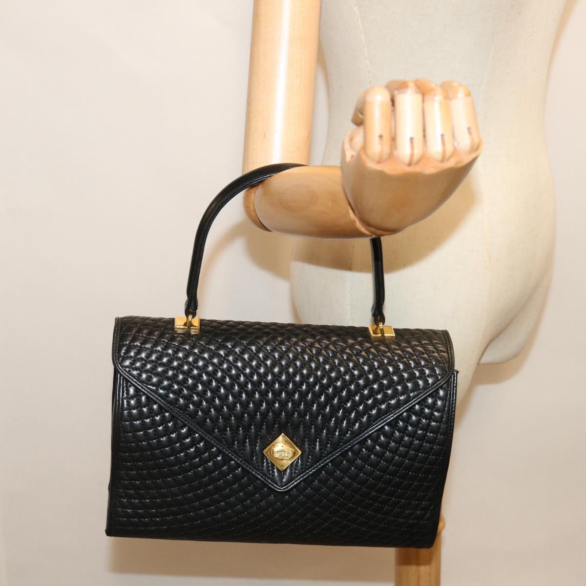 Bally Black Leather Handbag (Pre-Owned) Size ONE SIZE - 7 Thumbnail