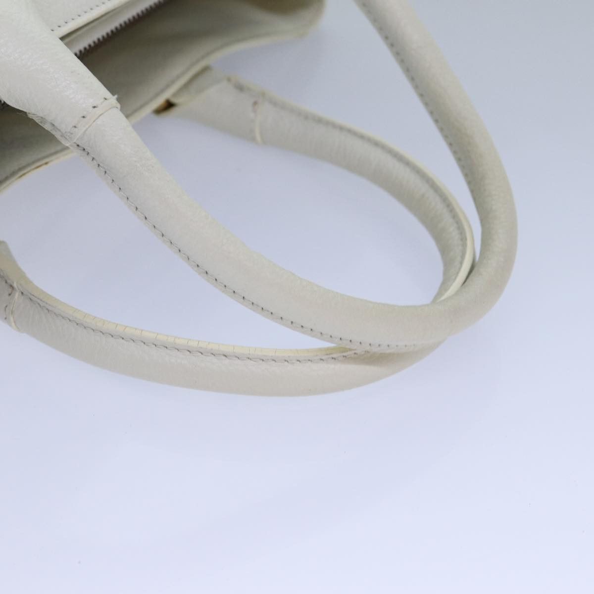 Burberry White Leather Handbag (Pre-Owned) Size ONE SIZE - 13 Thumbnail