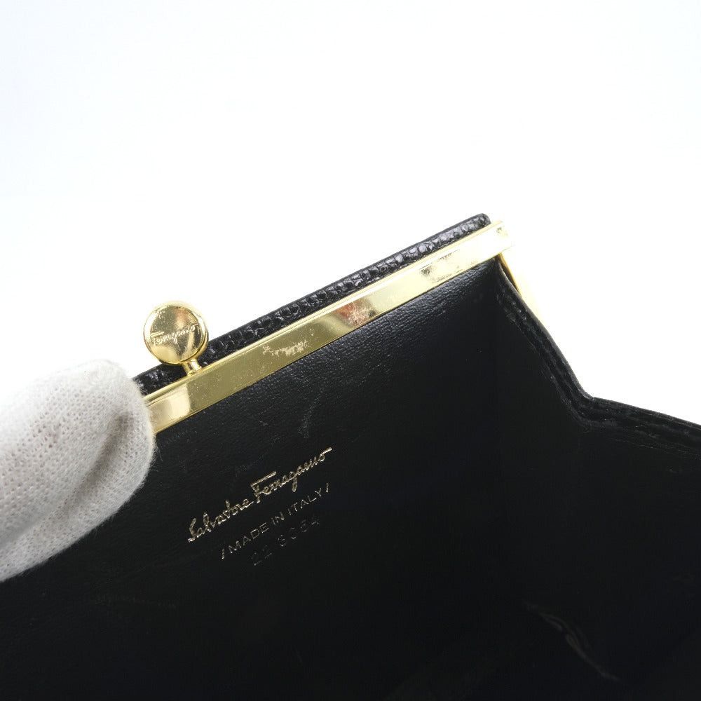 Vara Black Leather Shoulder Bag (Pre-Owned)