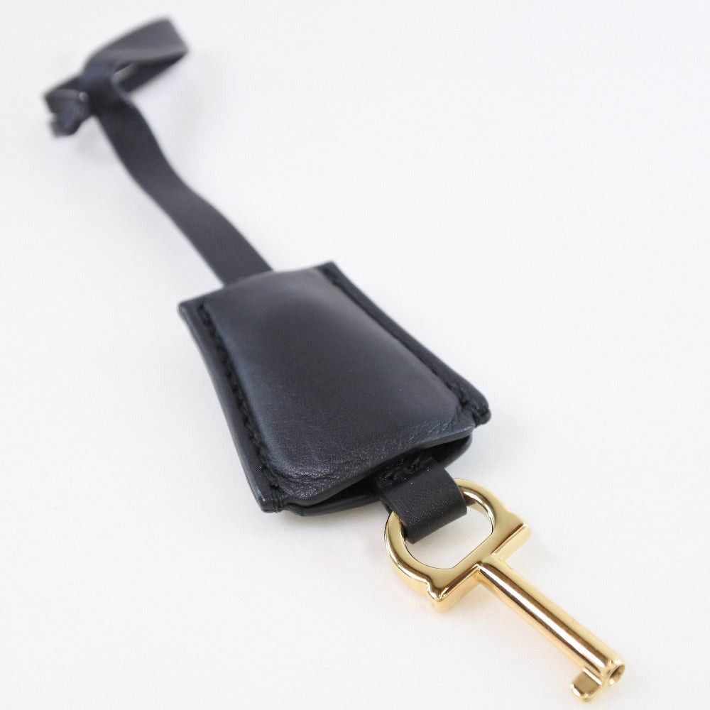Salvatore Ferragamo Gancini Black Leather Handbag (Pre-Owned) Size ONE SIZE - 10 Thumbnail