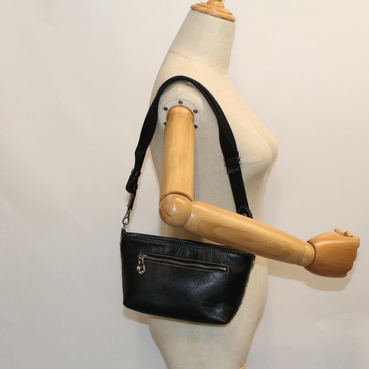 Burberry Brown Leather Shoulder Bag (Pre-Owned) Size ONE SIZE - 6 Thumbnail