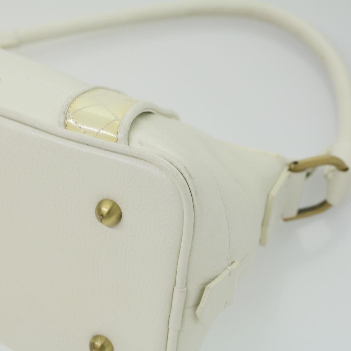 Burberry White Leather Shoulder Bag (Pre-Owned) Size ONE SIZE - 8 Thumbnail