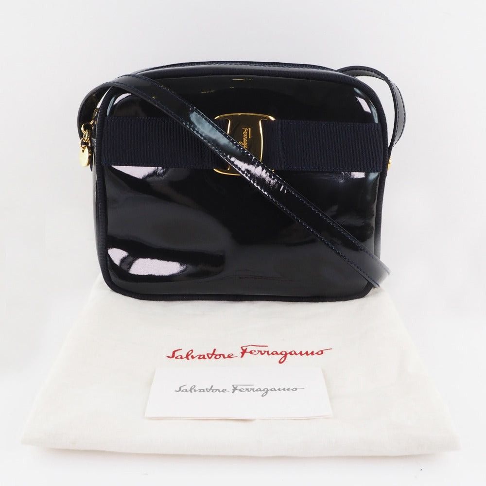 Salvatore Ferragamo Vala Black Patent Leather Shoulder Bag (Pre-Owned) Size ONE SIZE - 6 Thumbnail