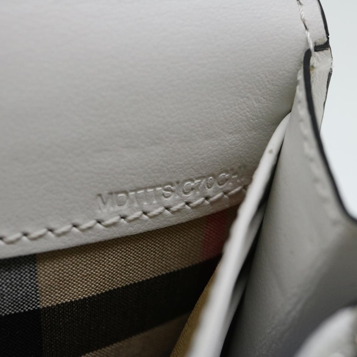 Burberry White Leather Wallet (Pre-Owned) Size ONE SIZE - 6 Thumbnail