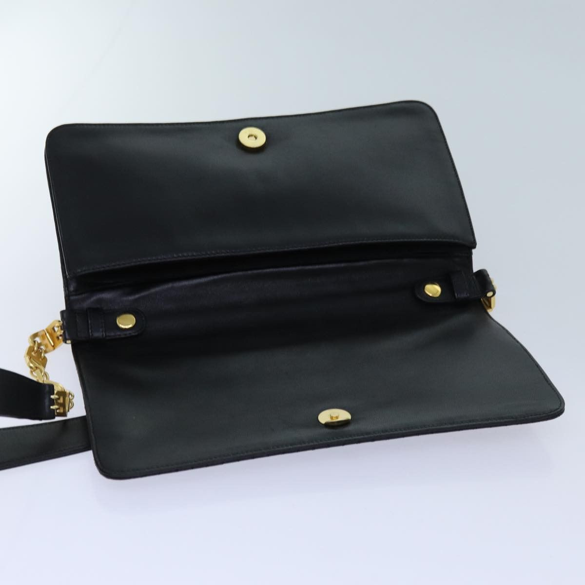 Bally Black Leather Shoulder Bag (Pre-Owned) Size ONE SIZE - 5 Thumbnail