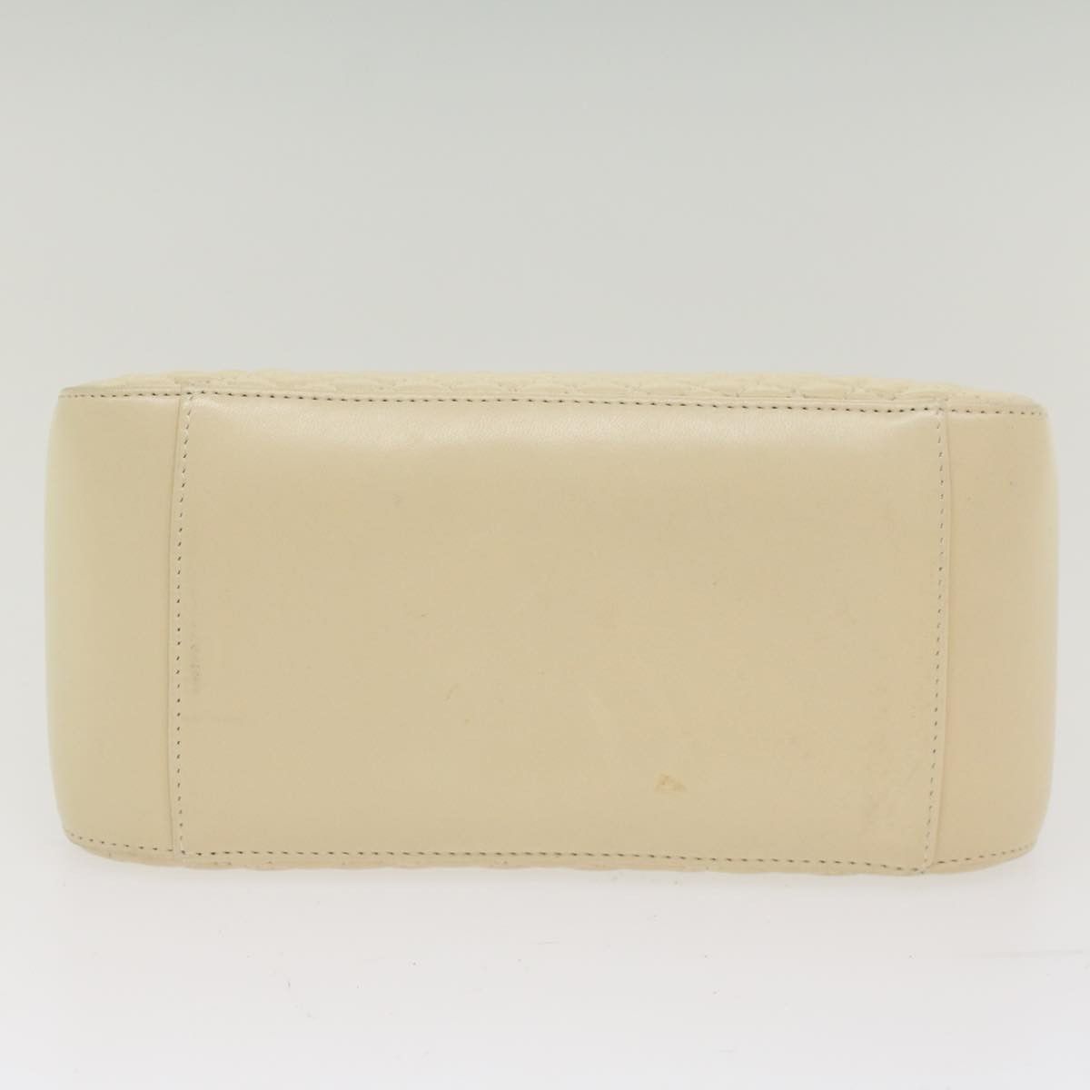 Bally -- White Leather Handbag (Pre-Owned) Size ONE SIZE - 3 Thumbnail