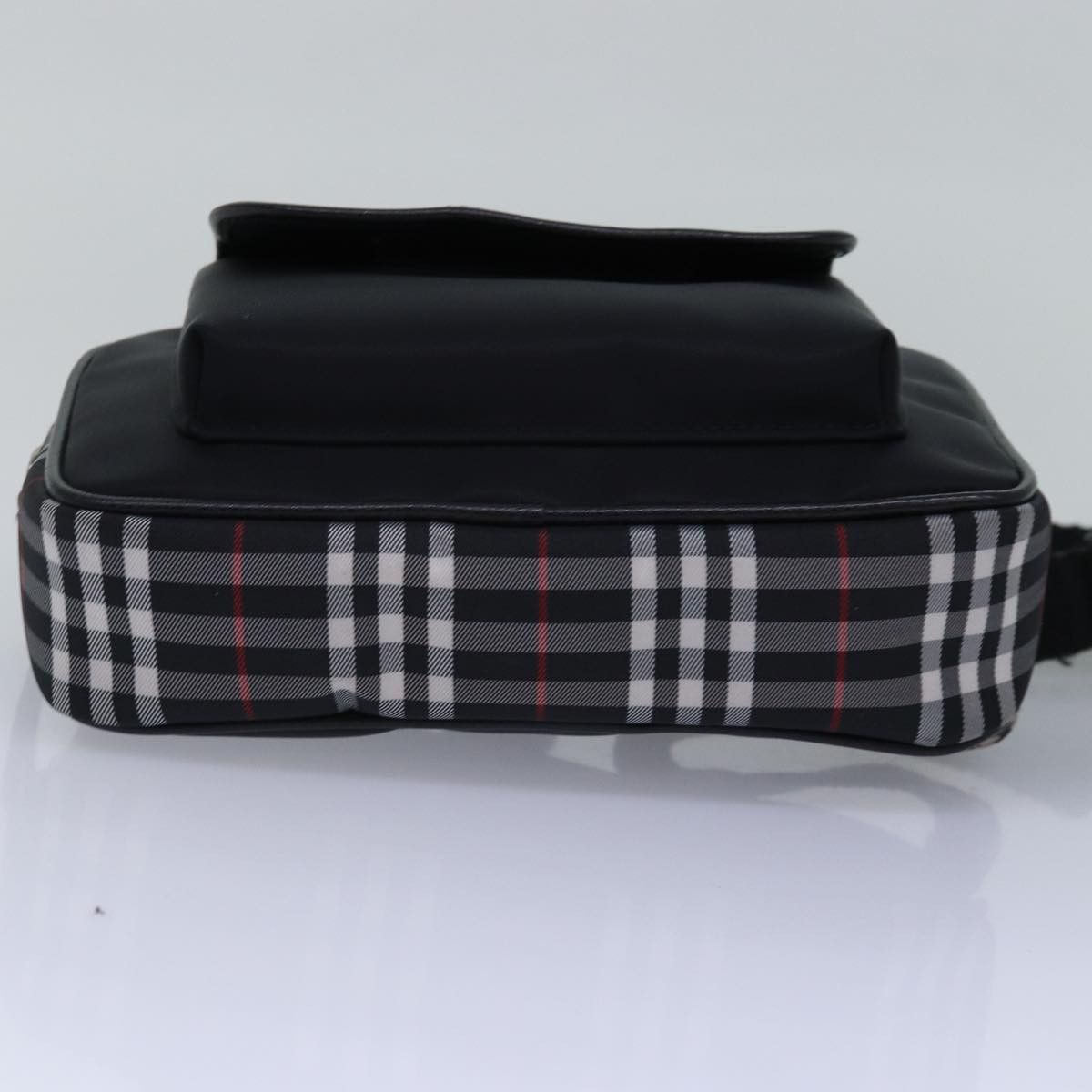 Burberry Nova Check Black Synthetic Shoulder Bag (Pre-Owned) Size ONE SIZE - 3 Thumbnail