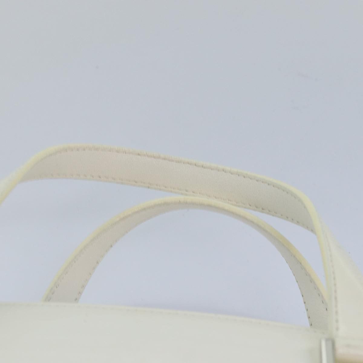 Burberry - White Patent Leather Handbag (Pre-Owned) Size ONE SIZE - 11 Thumbnail