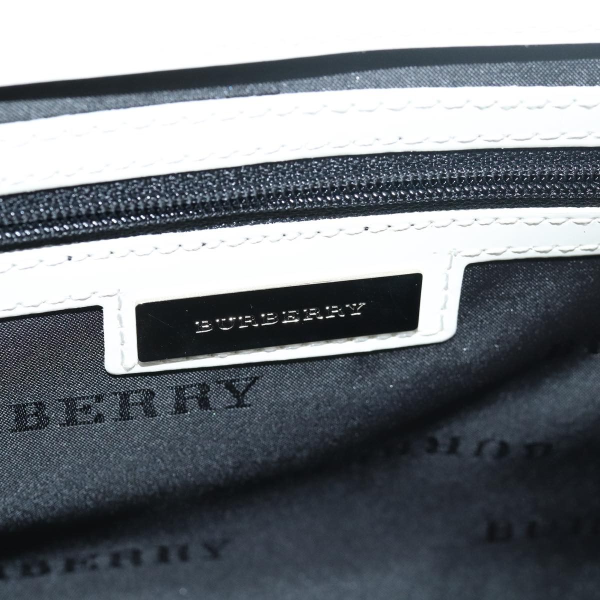 Burberry - White Patent Leather Handbag (Pre-Owned) Size ONE SIZE - 6 Thumbnail