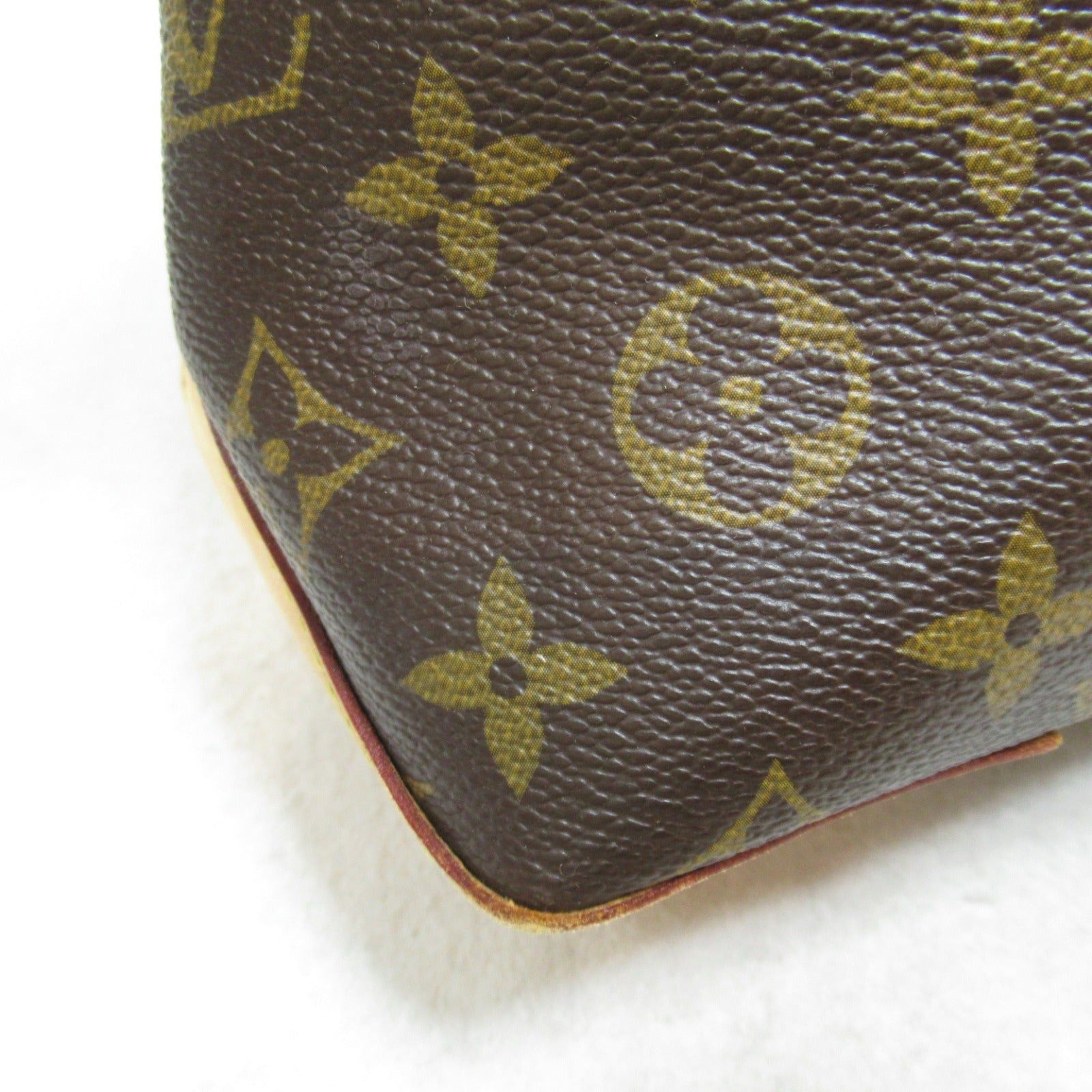 Louis Vuitton Louis Vuitton Wilshire Mm Shoulder Bag Coated Canvas Monogram Brown Size ONE SIZE - 10 Thumbnail