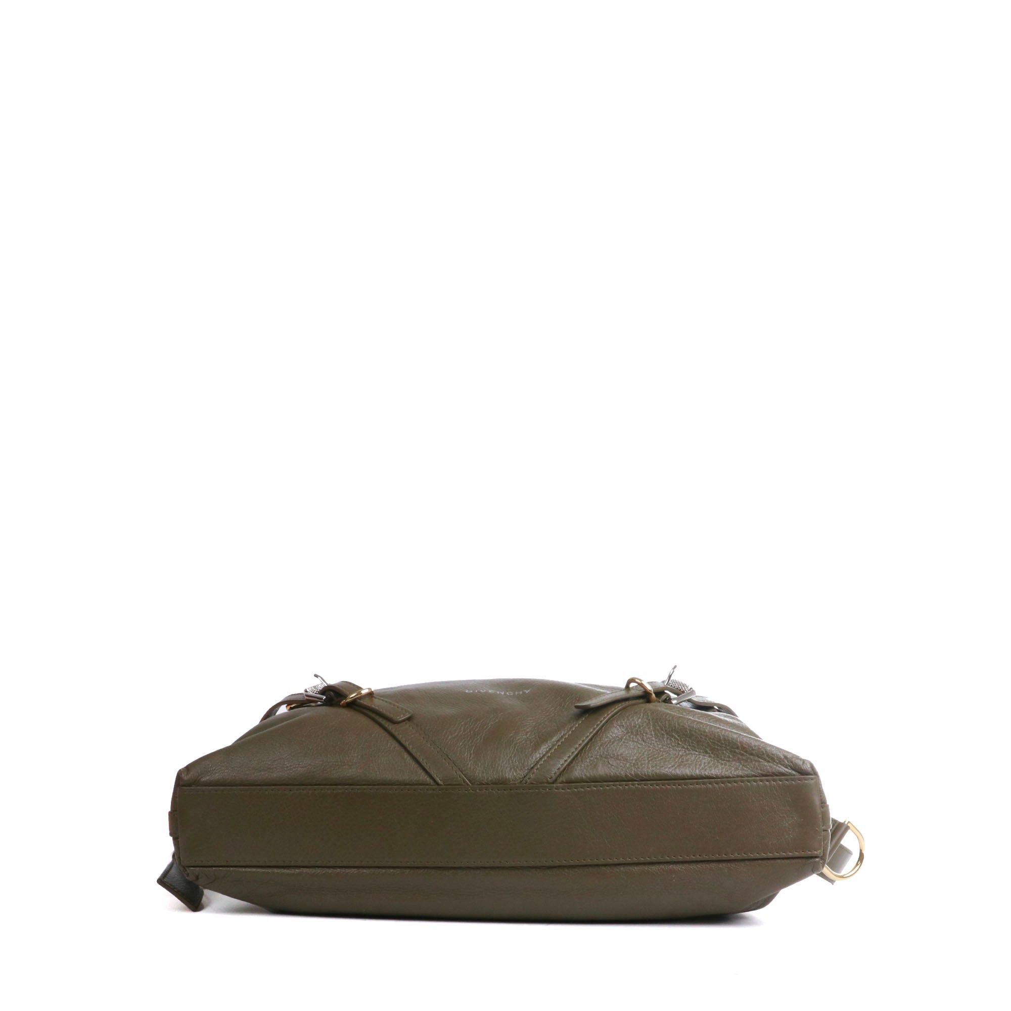 Givenchy GIVENCHY - Voyou Medium Givenchy shoulder bag in khaki green leather Size ONE SIZE - 4 Thumbnail