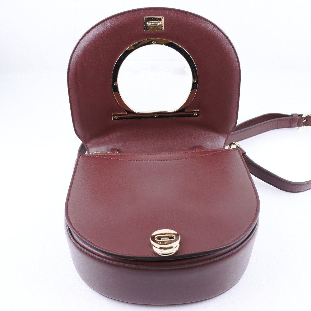 Salvatore Ferragamo Gancio Burgundy Leather Shoulder Bag (Pre-Owned) Size ONE SIZE - 3 Thumbnail