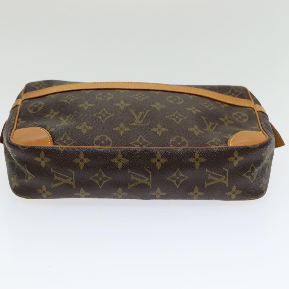 Louis Vuitton Compiegne 28 Brown Canvas Clutch Bag (Pre-Owned) Size ONE SIZE - 3 Thumbnail