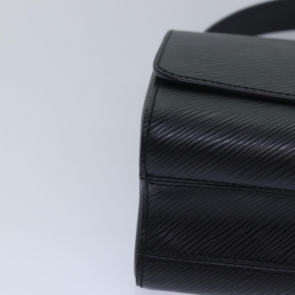 Louis Vuitton Twist Black Leather Shoulder Bag (Pre-Owned) Size ONE SIZE - 11 Thumbnail