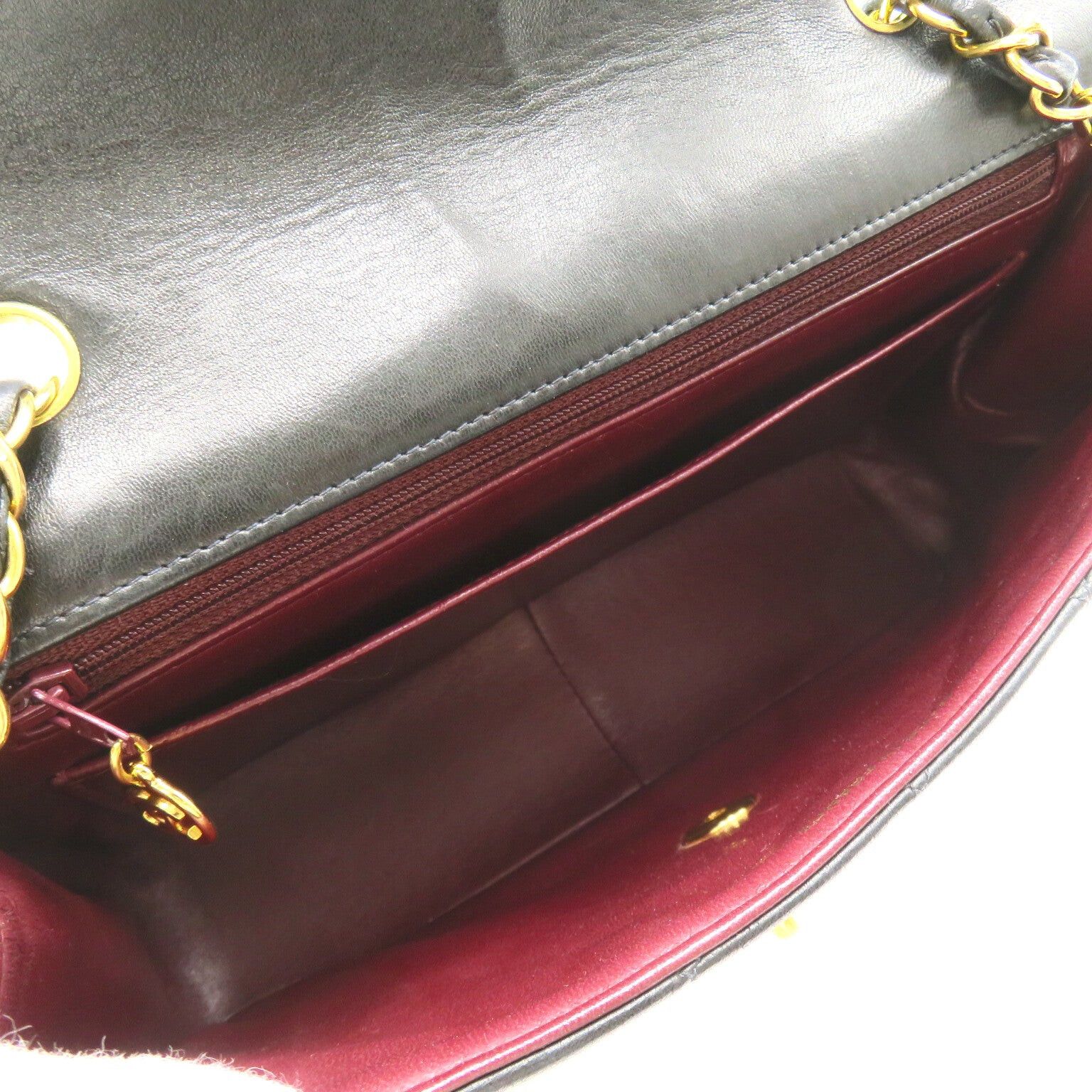 Chanel Chanel Matelasse Diana Chain Shoulder Bag Lambskin (Sheepskin) Black Gold Hardware Size ONE SIZE - 6 Thumbnail
