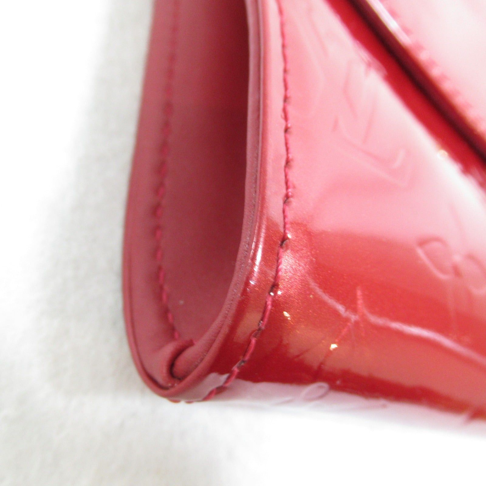 Louis Vuitton Louis Vuitton Belair Shoulder Bag Leather Patent Vernis Red Pomme D'Amour Size ONE SIZE - 10 Thumbnail