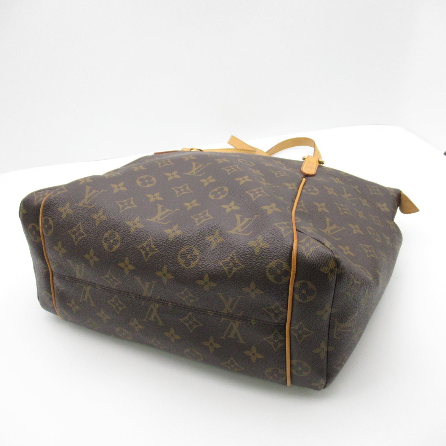 Louis Vuitton Louis Vuitton Totally Mm Handbag Tote Bag Coated Canvas Monogram Brown Size ONE SIZE - 4 Thumbnail