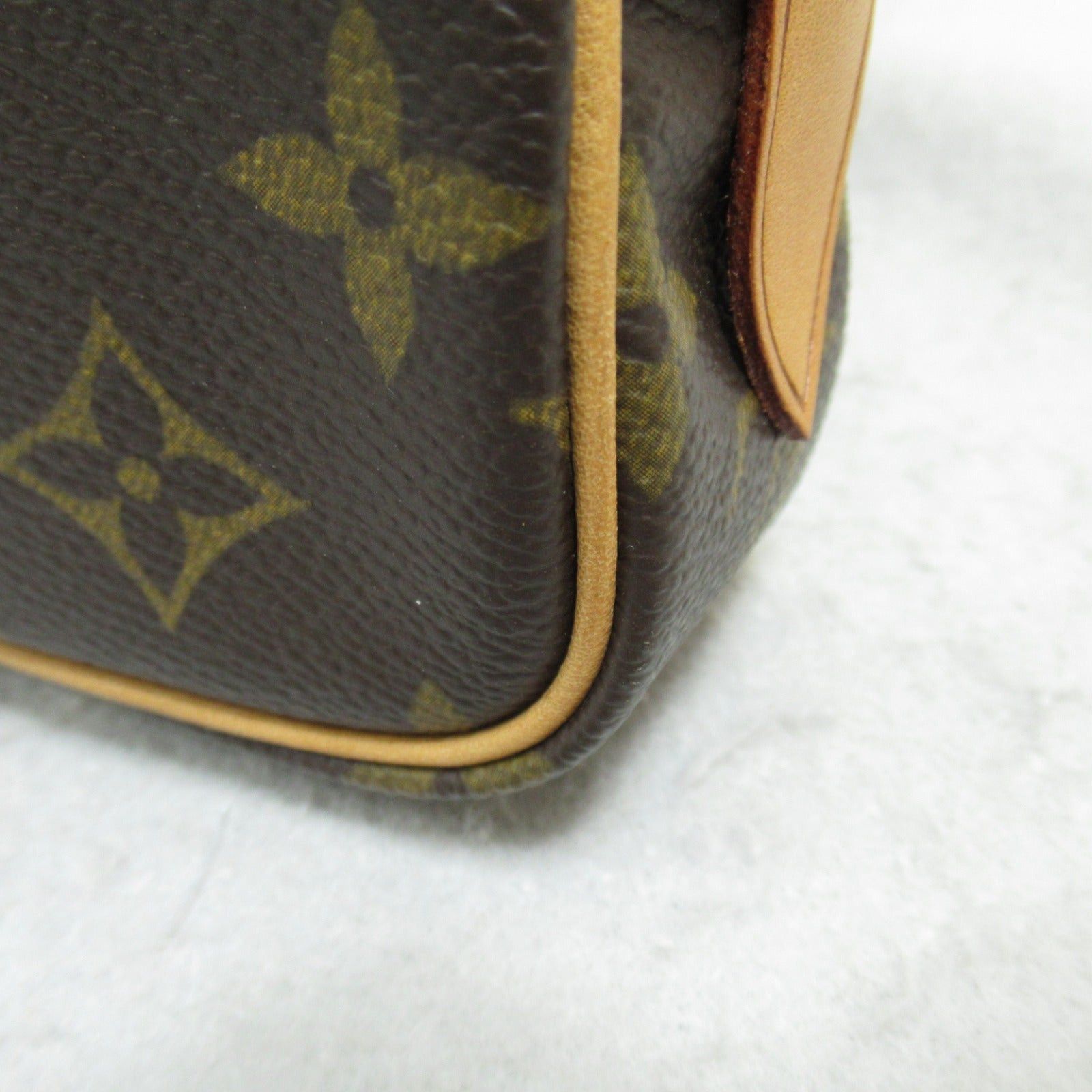 Louis Vuitton Louis Vuitton Pochette Marly Shoulder Bag Coated Canvas Monogram Brown Size ONE SIZE - 9 Thumbnail